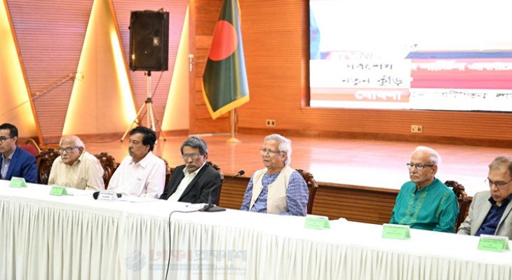 উৎসবমুখর পরিবেশে নির্বাচন ফেব্রুয়ারিতেই হবে: প্রধান উপদেষ্টা